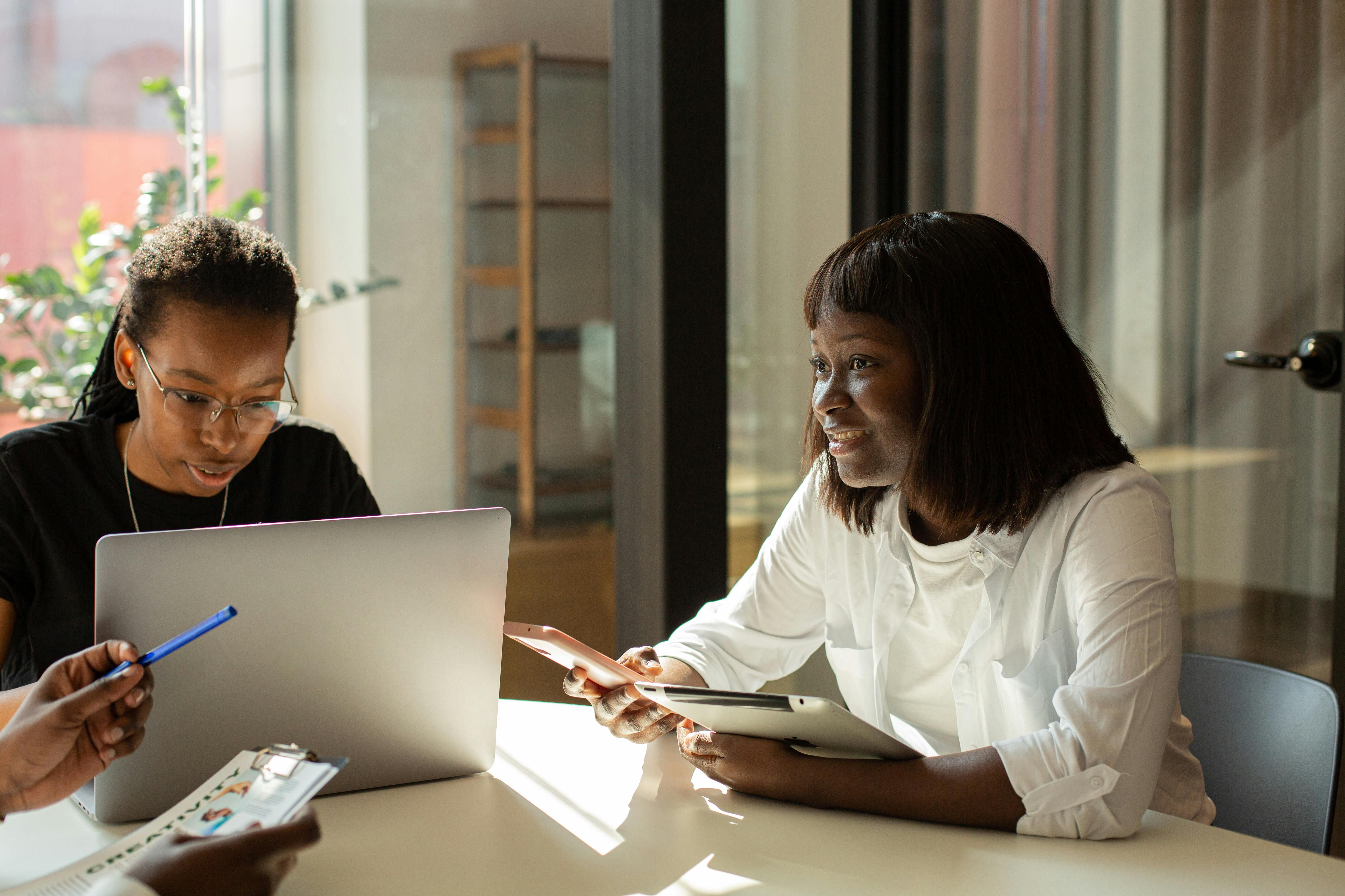 Incubation et entrepreneuriat en Afrique : défis, opportunités et solutions locales
